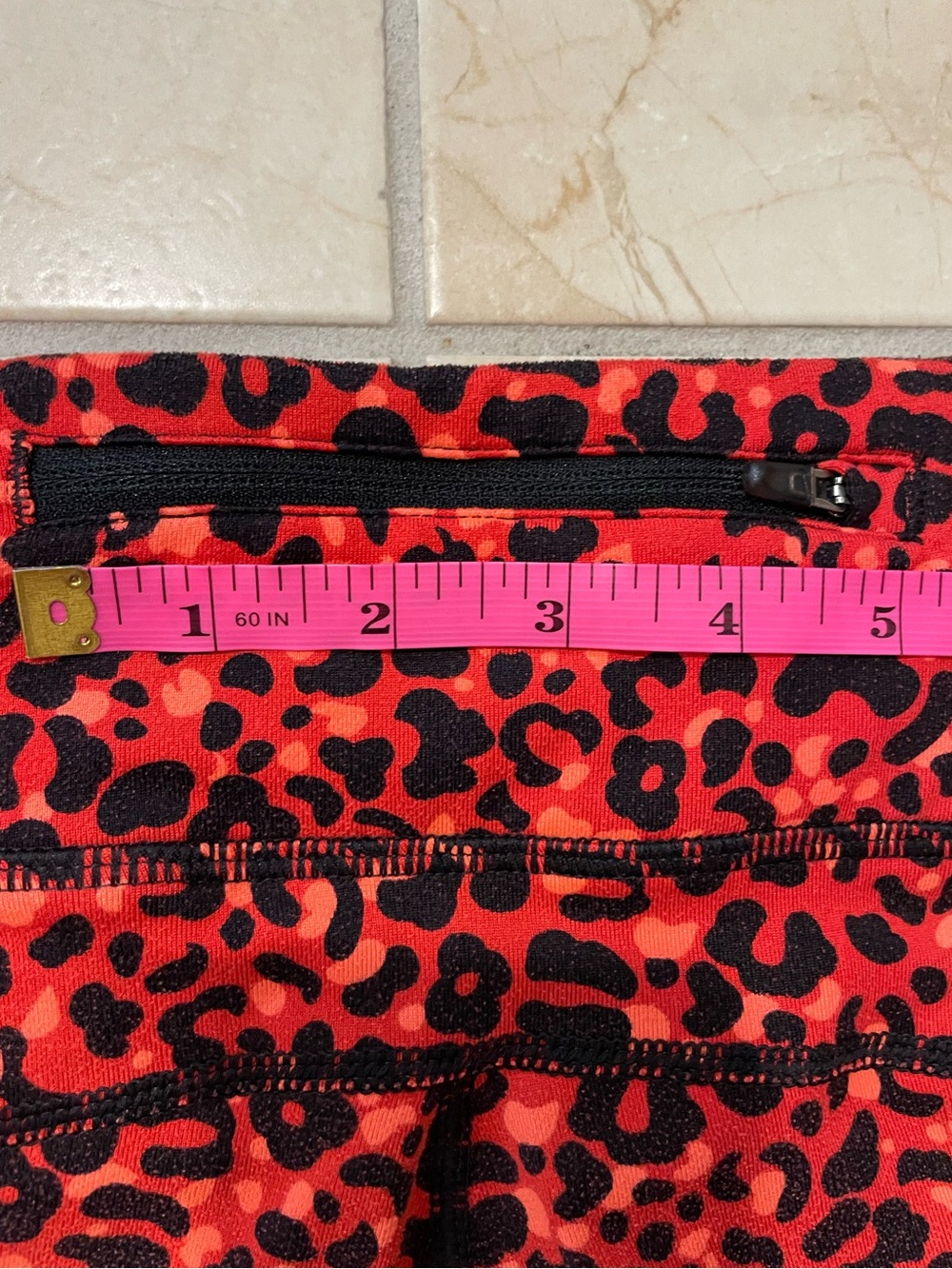 Nike Dri-Fit black & orange Leopard Print Leggings - Picture 13 of 13